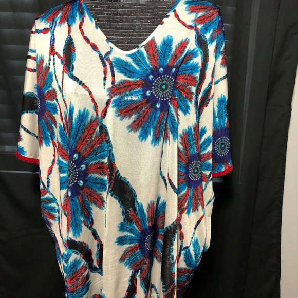 Basically Me S/M Indian Feather Design Pullover - Picture 1 of 6